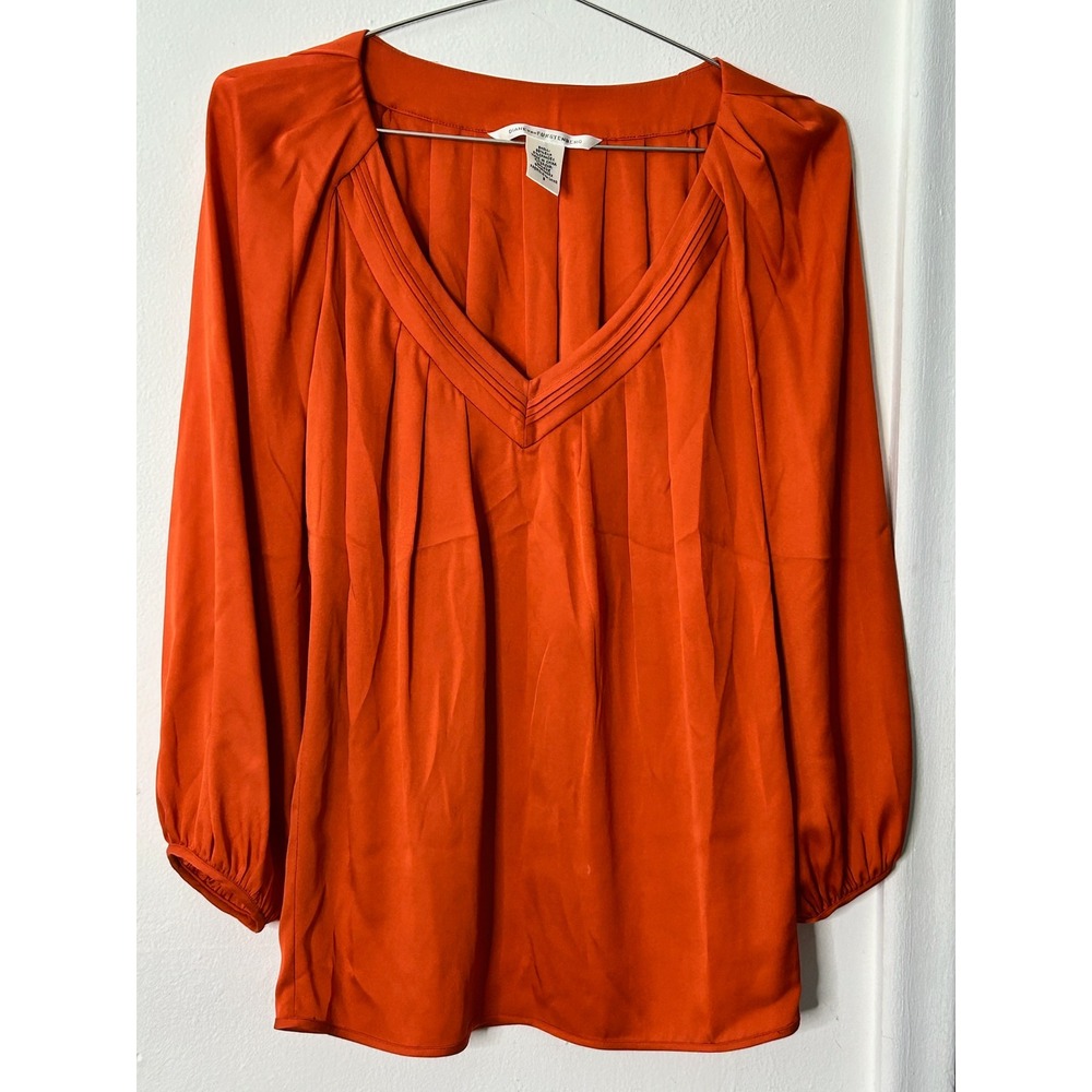 Diane von Furstenberg Silk Blouse Orange Pleated V-Neck Balloon Sleeve Size 2